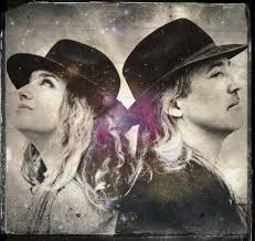 Video Premiere: Love Me In The Dark's “Baby Bird” • Americana Highways