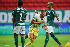 Defensa y justicia goes head to head with flamengo at the estadio norberto tomaghello on the 15 th of july 2021, in the conmebol libertadores. O Rival Da Libertadores Defensa Y Justicia Gasta 3 Da Folha Do Flamengo E Tem Tecnico Velho Conhecido Flamengo Ge