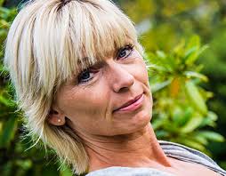 Intervju Slikarstvo Projects :: Photos, videos, logos, illustrations and  branding :: Behance