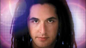 Dylooting the Rave Scene