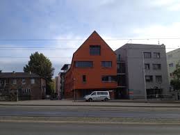Die immobilien reichen hinsichtlich ihrer wohnfläche von 113 bis 300 m². Datei Haus Am Holzmarkt Kassel Jpg Reisefuhrer Auf Wikivoyage