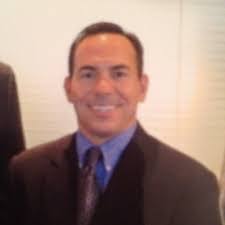 Robert Dischert's Instagram, Twitter & Facebook