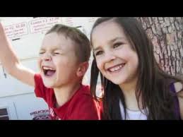 Радостта от Първата Целувка!