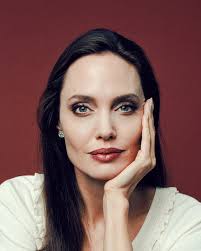 Всё о жизни анджелины джоли! Angelina Jolie Unbroken The New York Times