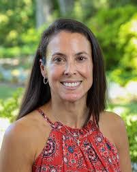 Sylvia Mcleod's Instagram, Twitter & Facebook