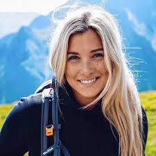 Linda Meixner's Instagram, Twitter & Facebook