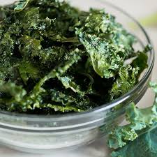 Learn How To Make Homemade Kale Chips In The Oven And In The Microwave And Find Out Which Option Making Kale Chips Best Kale Chip Recipe Homemade Chips In Oven