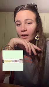 Nicole Giustiniani's Instagram, Twitter & Facebook