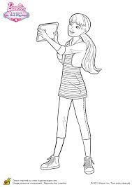 Parents may receive compensation when you click through and purchase from links contained on this website. Page 17 Sur 20 Sur Hugolescargot Com Coloriage Coloriage Barbie Coloration Barbie
