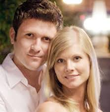 Amanda Bowser's Instagram, Twitter & Facebook