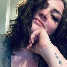 The famous Kulgera pub. Clearly, the person who hung all those bras needs  some kind of support. 🤣 Barbara Davey