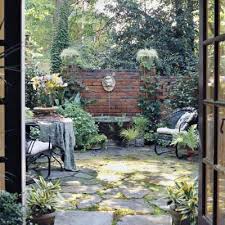 51 captivating courtyard designs that make us go wow. Classic Courtyards Courtyard Gardens Design Patio Garden Courtyard Garden