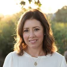 Work should always be this fun! When they say to wear a hat to a networking  event… these ladies certainly understood the assignment. Elizabeth  Spittler-Carlin Dorothy Haley Kristen Rank GuidePoint…
