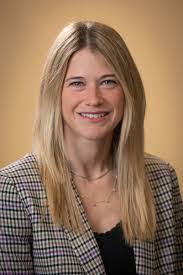 Sarah Tupper's Instagram, Twitter & Facebook