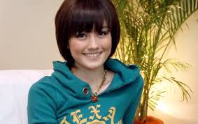 Hasil gambar untuk tentang agnes monica
