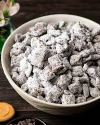 Ok, let me just first clarify for those who don't know…this is not for dogs. Puppy Chow Recipe Muddy Buddies Joyfoodsunshine