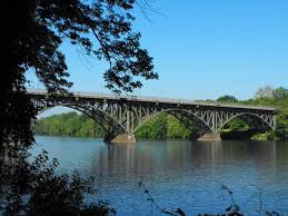 The strawberry mansion bridge is a steel arch truss bridge across the schuylkill river in fairmount park in philadelphia, pennsylvania, in the united states. Strawberry Mansion Bridge Fairmount Park Trolley Bridge Historicbridges Org