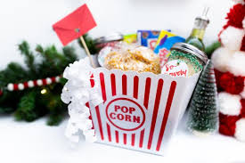 Holly cash & gift card holder (free svg). 3 Gifts You Can Make With Dollar Store Finds Diy Gift Box Ideas Hgtv