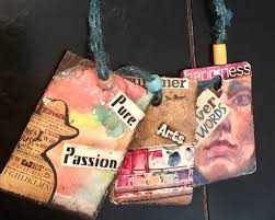 Why Narrative Necklaces Are The Perfect Lesson To Meet Your New Students The Art Of Education Art Room New Students High School Art Projects