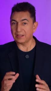 Russ Rossi's Instagram, Twitter & Facebook