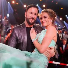 Born to die in berlin. Rtl Plant Live Ubertragung Der Wendler Hochzeit Stars