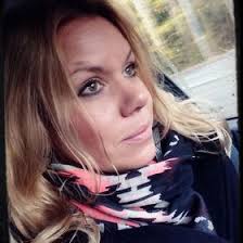 Hovstallet är ett minne blott. Helena Bergstrom Helenabergstrm Profil Pinterest