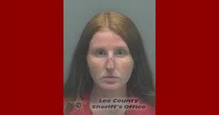 Ellie Mccarter's Instagram, Twitter & Facebook