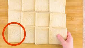 Prenez 12 Tranches De Pain De Mie Et Aplatissez Les Le Resultat Genial Youtube