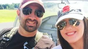 9 investigates texts between school superintendent, former teacher's  assistant