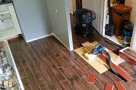 No other tool will cut laminate flooring lengthwise better than a tablesaw. How To Cut Laminate Flooring Dust Free With A Circular Saw Dan Pattison
