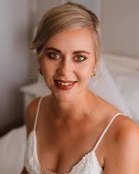 Esther Kotze Makeup Artist