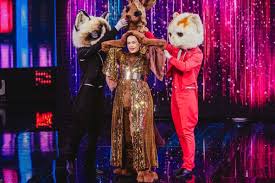 The golden mask trophy went to piglet, who revealed himself to be nick lachey of 98. Ukraine S 1 1 To Continue With Masquerade As Masked Singer Dispute Heats Up Tbi Vision