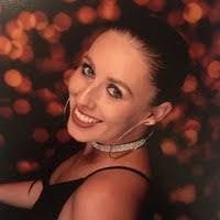 Ashley Lipson's Instagram, Twitter & Facebook