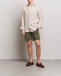 Morris Jeffrey Short Chino Shorts Olive at CareOfCarl.com