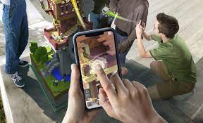 Discover a new dimension of minecraft as you create, explore, and survive in the real world. Asi Sera Minecraft Earth El Juego En Ar Al Que Podras Jugar En La Calle