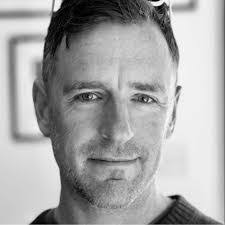 Sarah Petto's Instagram, Twitter & Facebook