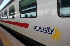 Si comunica che la segreteria dell'iis verona trento sarà a disposizione nel supportare le famiglie durante le operazioni di iscrizione online secondo il seguente calendario Orari Treni Orari Trenitalia E Italo 2021 Orari In Tempo Reale Trainline