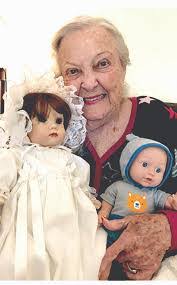 Mark Trang's Instagram, Twitter & Facebook