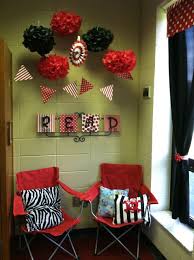 Black And White Classroom Decorating Ideas Peach Teach 3 Sneak Peek Of My Pirate Themed Classroom Pirate Theme Classroom Disney Themed Classroom Disney Classroom