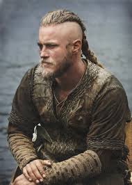 Er selbst soll ein direkter nachfahre von göttervater odin sein. Hairstyle Guide For Ragnar Lothbrok Hair