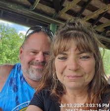 What Traxxas RC car to choose with a $1000 budget and what modifications to  make?