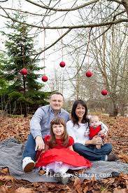 15 Christmas Family Pictures Realistic Photography Design Art Creative Tip Idea Family Christmas Pictures Christmas Family Photos Family Christmas Cards