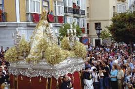 La mejor información sobre carnaval, playas, conciertos, exposiciones, rutas, monumentos, hoteles, restaurantes, vela, surf, museos en cádiz capital El Giraldillo Fiestas De La Virgen Del Rosario De Cadiz