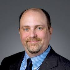 Elizabeth Vilchez's Instagram, Twitter & Facebook