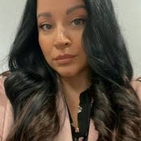 Reina Alvarez's Instagram, Twitter & Facebook