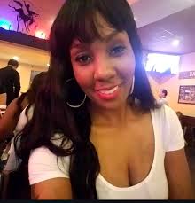 Cheers😋 to us hu delete some friend requests after viewing de profile  pic😋😂🤣😋😋