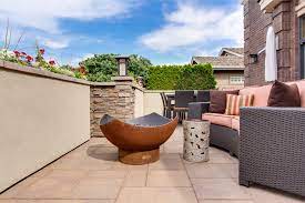 The hiland fire pit fire glass in bahama blend lets you enjoy the moment without any interruption of cleaning ashes or soot. Why Put Sand In A Fire Pit It Actually Works Zeusfire