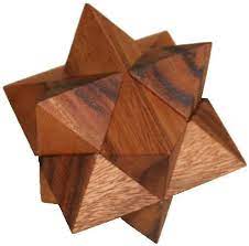 The jig is set up for 3/4x3/4x3 pieces. Star Wooden Brain Teaser Puzzle 172