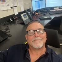 200+ "Agée" profiles