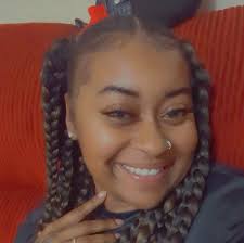 Comment “5” to get my 5 min abs workout then check your dms! 🌞 Need to Get  Snatched for Summer?🌴Want to turn heads at your next big event? I've got  you covered